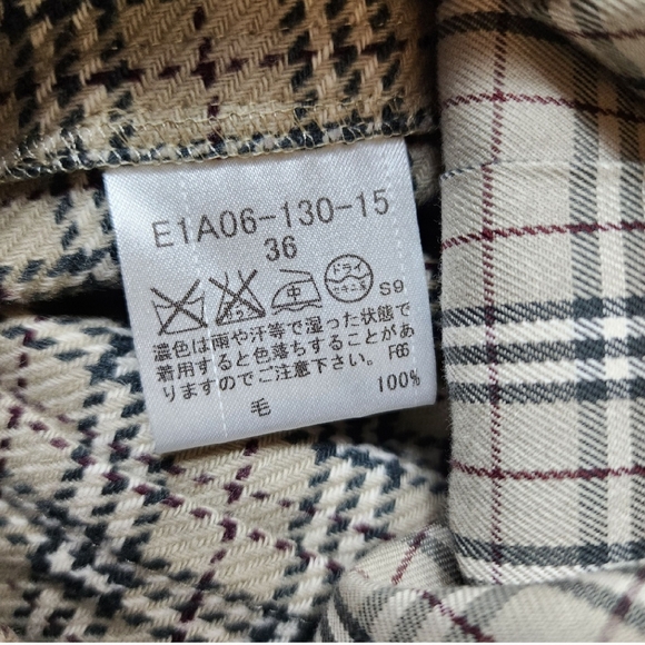 Burberry Blue Label Trench Coat Nova Check Red Asian Fit 36 US Size XS - Picture 6 of 6